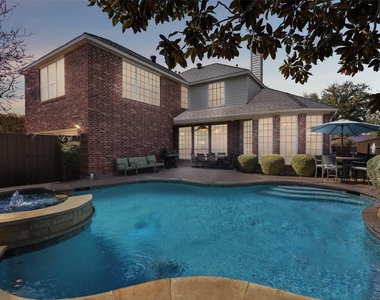 9740 Plains Circle - Photo Thumbnail 37