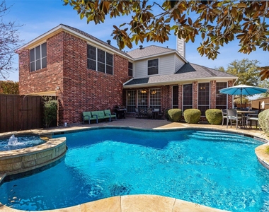 9740 Plains Circle - Photo Thumbnail 2