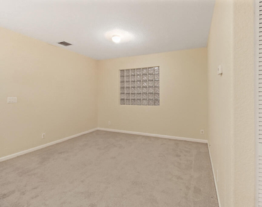 6688 Lurais Drive - Photo Thumbnail 10