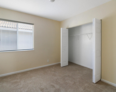 6688 Lurais Drive - Photo Thumbnail 17