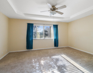6688 Lurais Drive - Photo Thumbnail 19