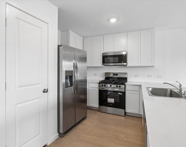 2532 Farrier Lane - Photo Thumbnail 2