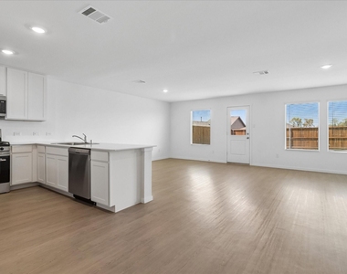 2532 Farrier Lane - Photo Thumbnail 3