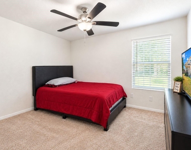 1636 Bluff View Drive - Photo Thumbnail 12