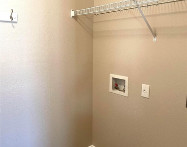 1745 Diamond Lake Trail - Photo Thumbnail 10