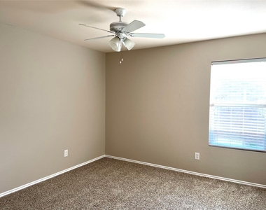 1745 Diamond Lake Trail - Photo Thumbnail 7
