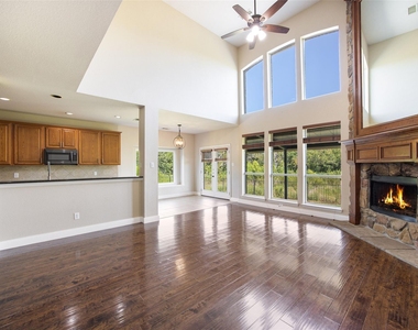 3620 Trinity View Drive - Photo Thumbnail 8
