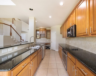 3620 Trinity View Drive - Photo Thumbnail 10