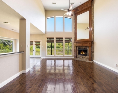 3620 Trinity View Drive - Photo Thumbnail 7