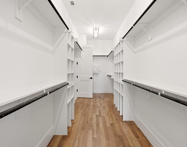 5449 Goodwin Avenue - Photo Thumbnail 31