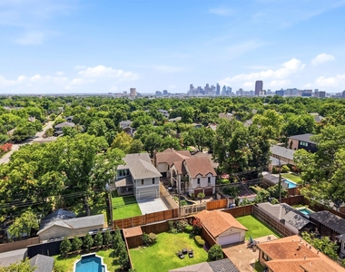 5449 Goodwin Avenue - Photo Thumbnail 39