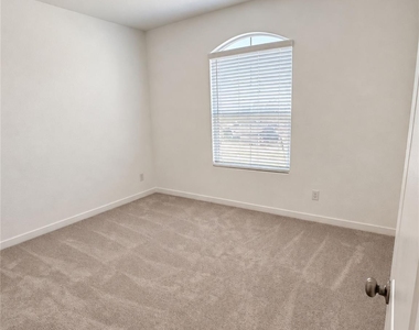 635 Stud Drive - Photo Thumbnail 16
