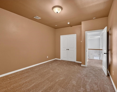 7511 Courtney Circle - Photo Thumbnail 11