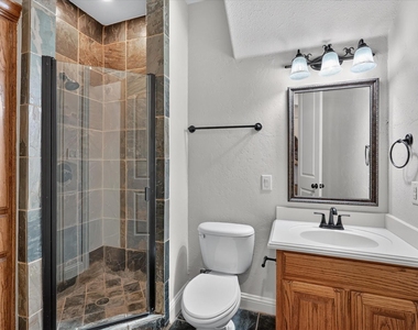 7511 Courtney Circle - Photo Thumbnail 21