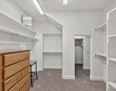 7511 Courtney Circle - Photo Thumbnail 27