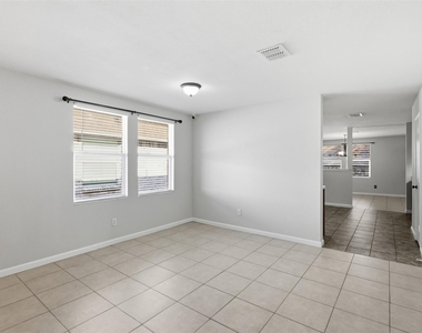 9582 Rosedale Drive - Photo Thumbnail 5