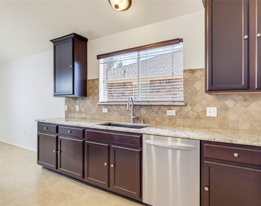 2149 Parkside Drive - Photo Thumbnail 3