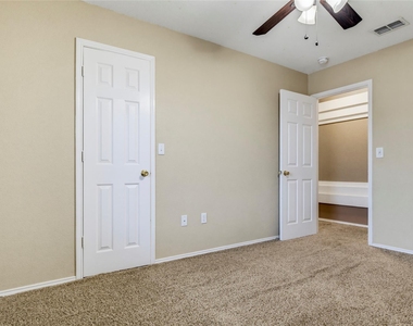 2149 Parkside Drive - Photo Thumbnail 20