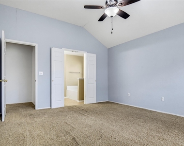 2149 Parkside Drive - Photo Thumbnail 12