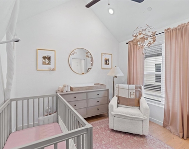 1505 N Garrett Avenue - Photo Thumbnail 19