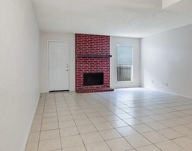 7504 Chapin Road - Photo Thumbnail 12