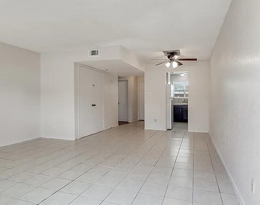 7504 Chapin Road - Photo Thumbnail 15