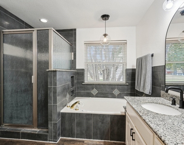 10072 Manor Way - Photo Thumbnail 21