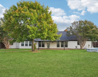 10072 Manor Way - Photo Thumbnail 24
