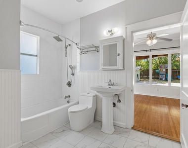 6102 Worth Street - Photo Thumbnail 8