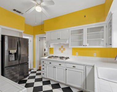 6102 Worth Street - Photo Thumbnail 6