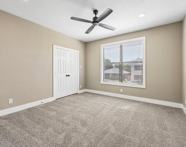 3889 Davila Drive - Photo Thumbnail 25