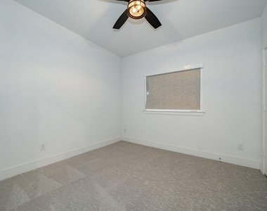8106 Fallston Court - Photo Thumbnail 31