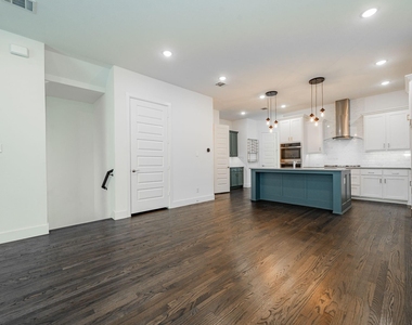 8106 Fallston Court - Photo Thumbnail 24
