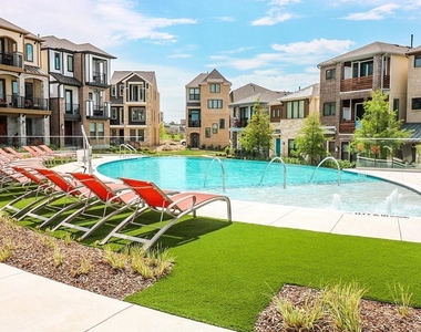 8106 Fallston Court - Photo Thumbnail 7