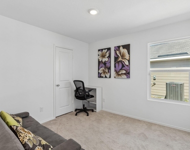 6825 Sunbeam Circle - Photo Thumbnail 10