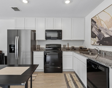 6825 Sunbeam Circle - Photo Thumbnail 2