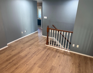 2700 Crystal Falls Drive - Photo Thumbnail 27