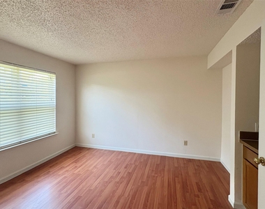 8109 Skillman Street - Photo Thumbnail 13