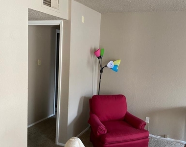 12480 Abrams Road - Photo Thumbnail 9