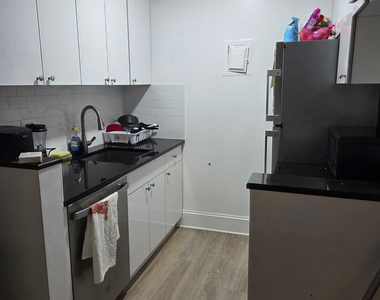 50 West 34th Street - Photo Thumbnail 2