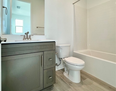 27355 Hyland Court - Photo Thumbnail 19