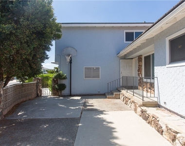 1933 Arriba - Photo Thumbnail 1