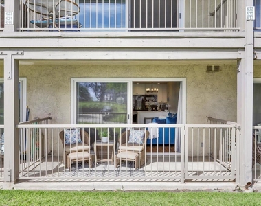 619 Sunfish Way - Photo Thumbnail 32