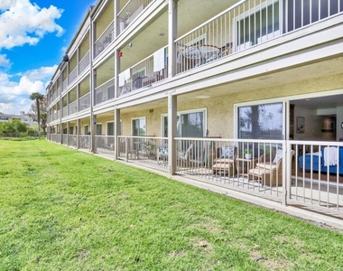 619 Sunfish Way - Photo Thumbnail 33
