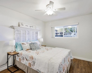 619 Sunfish Way - Photo Thumbnail 18
