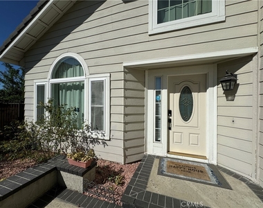13745 Moonshadow Place - Photo Thumbnail 3