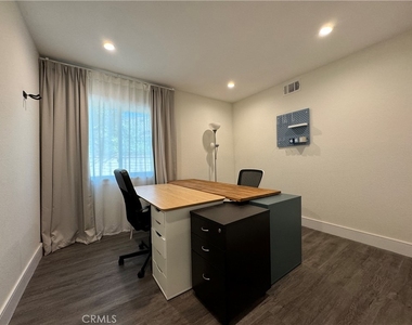 13745 Moonshadow Place - Photo Thumbnail 22