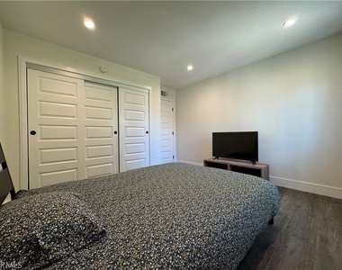 13745 Moonshadow Place - Photo Thumbnail 44