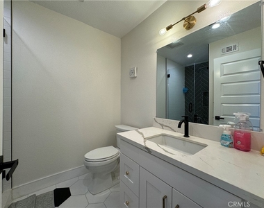 13745 Moonshadow Place - Photo Thumbnail 25