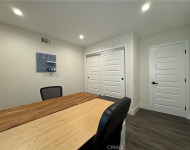 13745 Moonshadow Place - Photo Thumbnail 23